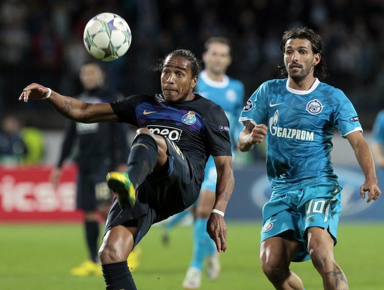 PRESSET. Porto kunne trods en tidlige føring ikke overkomme Zenit Sint Petersburg. 