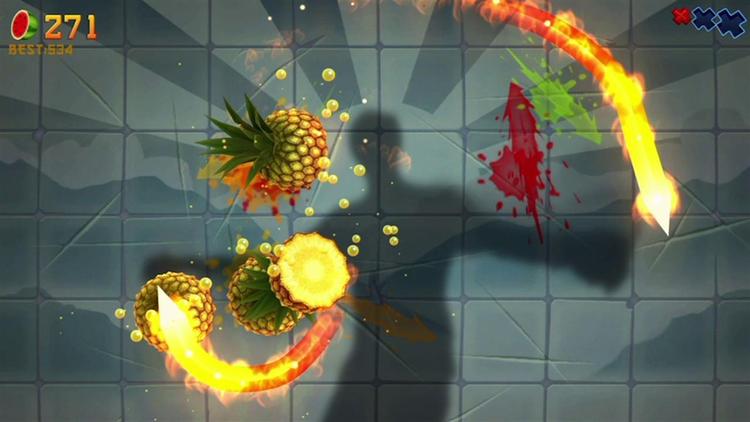 Bevægelsesspillet 'Fruit Ninja' er et af de flere nye spil til Microsofts Kinect-kamera, hvor man bruger hele sin krop til at hakke frugt itu. 