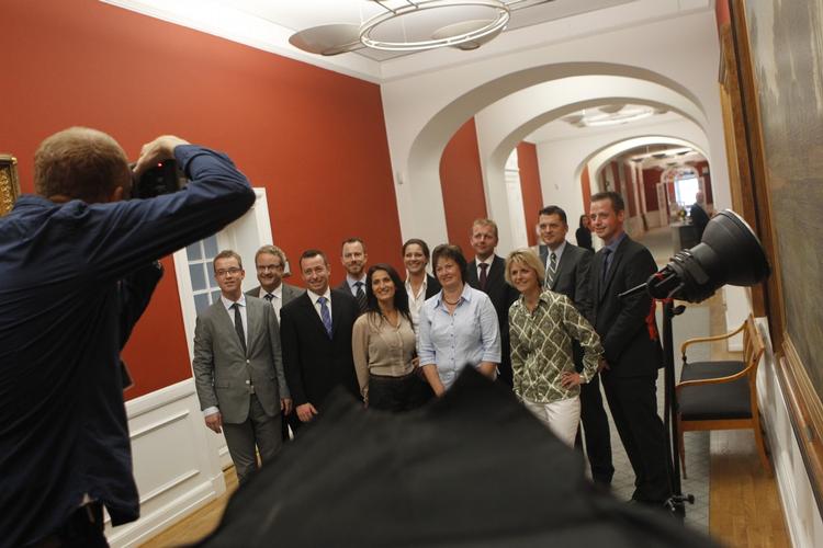 Nyvalgte. Gruppefoto med de nyvalgte venstremedlemmer. Helt til venstre står Esben Lunde Larsen, der glider direkte ind i gruppebestyrelsen. 