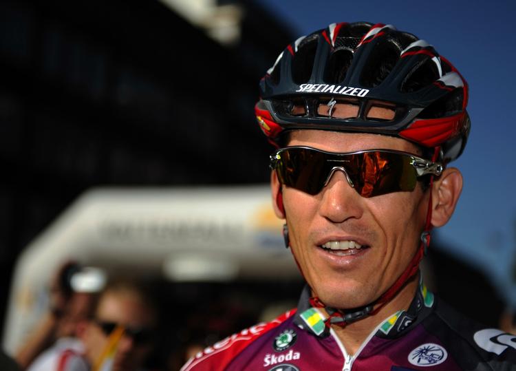 vinderen. I en alder af 39 år kan Robbie McEwen stadig tvinge cyklen op i et tempo, som konkurrenterne ikke kan følge. 