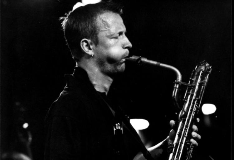 eksplosivt. Mats Gustafsson og hans trio The Thing leverede skarp og vilter free jazz. 