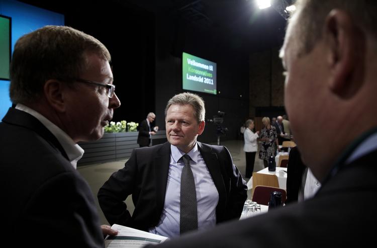 Peptalk. Lars Barfoed lover partimedlemmerne at genrejse partiet. 