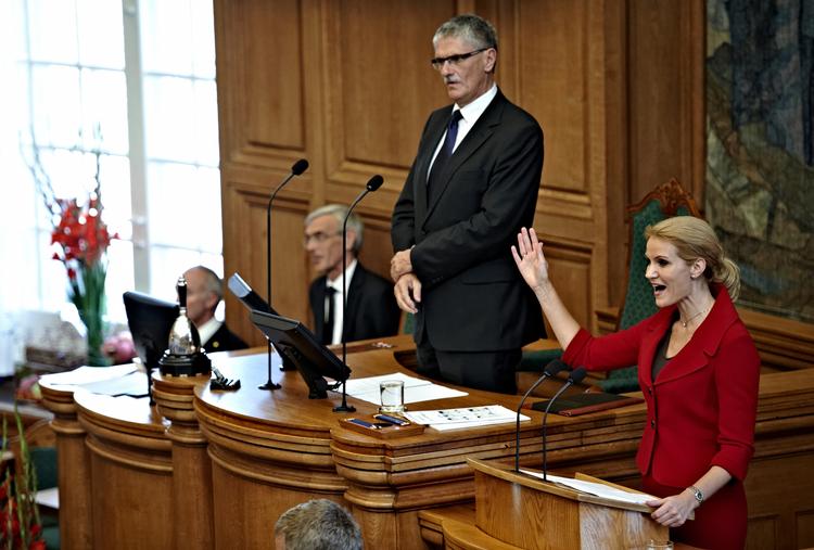 Talekunst. Helle Thorning-Schmidt var noget nøgtern og ikke særlig patosfyldt i sin første åbningstale som statsminister. 