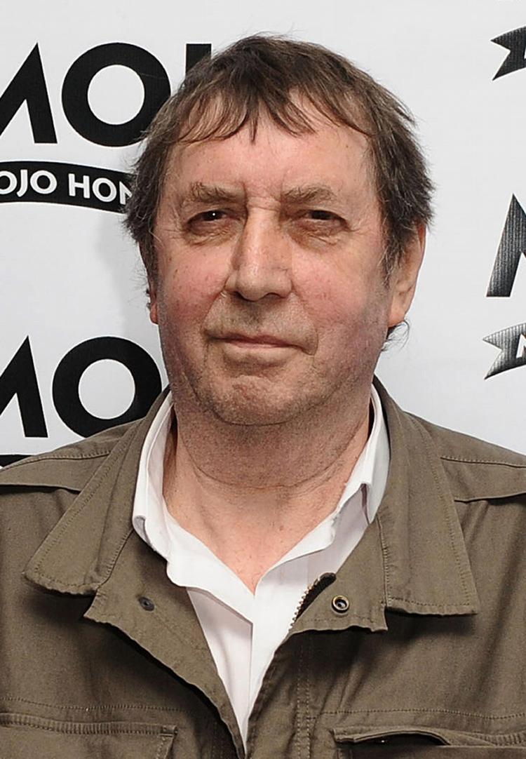 Død. Bert Jansch blev et kendt navn i London i 1960'erne som en dygtig guitarspiller under folkesangs-renæssancen 