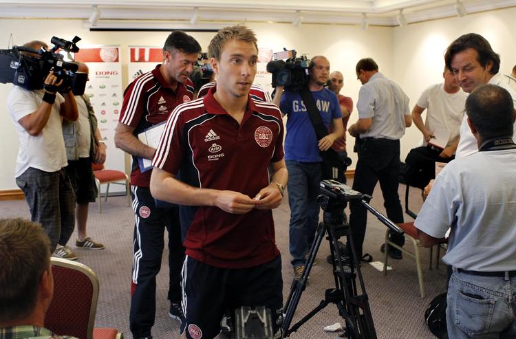 ventetid. Christian Eriksen ser frem til en ren gruppefinale mod Portugal i næste uge. 
