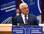 Strasbourg. Abbas holder sin tale til Europarådets forsamling torsdag. Talen varede over 30 minutter. 
