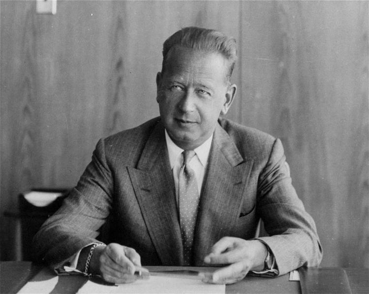 1961: Dag Hammarskjöld, svensk generalsekretær modtog prisen efter sin død. 