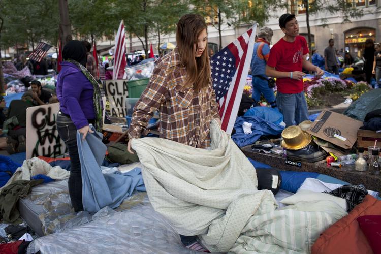 protest. Nicole Von Haack er en af de mange demonstranter, der har slået sig ned i Zuccotti Park i New York. 