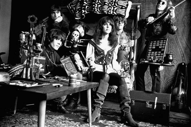Legender. Her ses Jefferson Airplane i 1968. Resterne af bandet blev til Starship, der lavede 'We Built This City' i 1985. 
