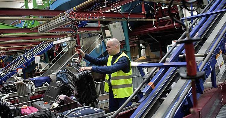 NEDBRUD. Da bagagebåndene strejkede i Københavns Lufthavn i juli, skete det på det værst tænkelige tidspunkt. (arkivfoto) 