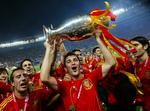 Mestrene. Spanien vandt EM-finalen i 2008 over Tyskland i Wien. 
