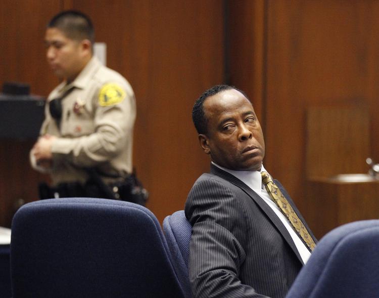 Skyldig? Dr. Conrad Murray er tiltalt for at have en del af skylden for Michael Jacksons død. 