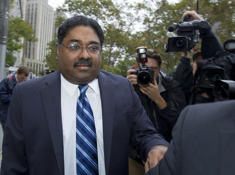 Svindler. Den 54-årige Rajaratnam, der er født på Sri Lanka, var direktør for hedgefonden, hvor han ved insiderhandel sammen med andre tjente millioner af dollar. 
