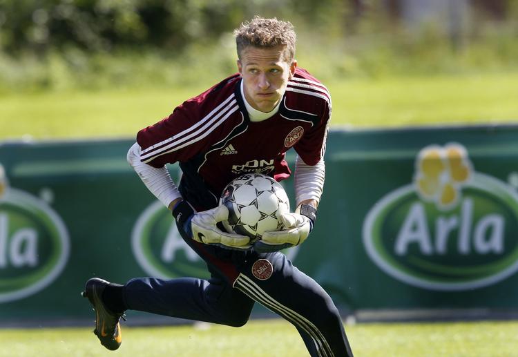 SELVSIKKER. Anders Lindegaard er ikke skræmt af Thomas Sørensens mange kampe som førstevalg på landsholdet. 