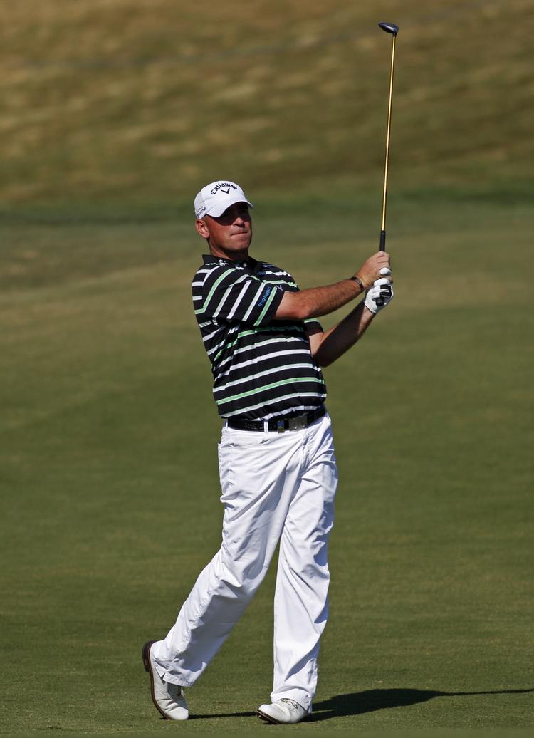 føring. Efter at have lavet et par tidlige birdies var Thomas Bjørn på en delt førsteplads på sidste runde. 