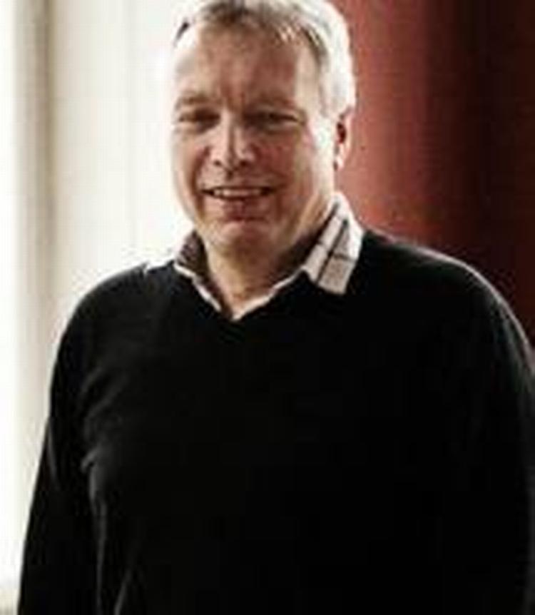 Iværksætter-tilgang. »Min grundholdning er, at kravet om antallet af redaktionelle medarbejdere er for højt sat«, siger kulturministeren. 