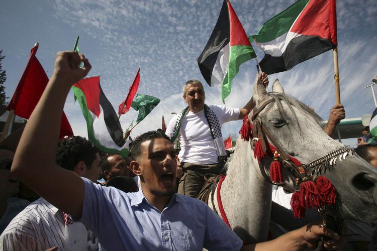 Svigt. Hamas svigter palæstinenserne. Netanyahu svigter israelerne. Begge svigter hinanden og et påtrængende håb om fred. 