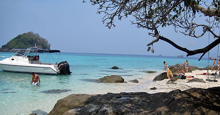 KOLERASTIGNING. Alene i de første syv måneder af 2010 blev der opdaget 1.342 tilfælde af kolera i Thailand, sammenlignet med 315 i hele 2009. 
