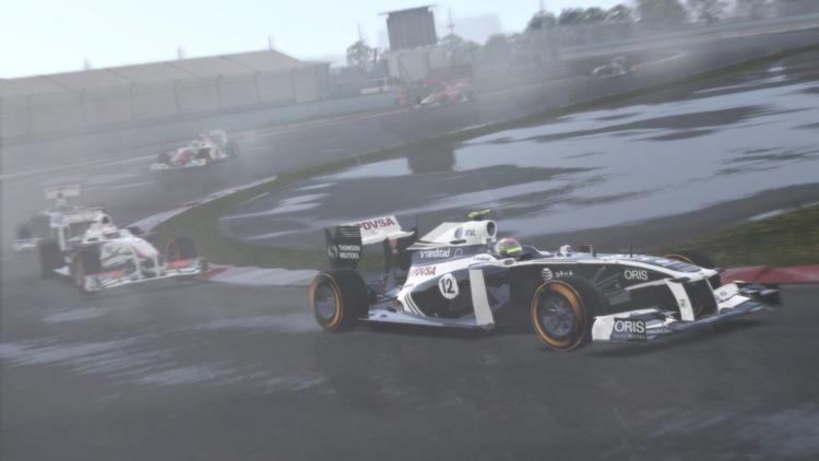 Silende regn og andre dramatiske vejrsituationer er visuelt blændende i F1 2011 