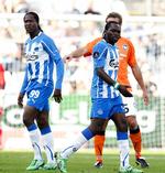MÅLMAGERE. Djiby Fall (tv) og Peter Utaka regner med snart at score mål på stribe for OB. 