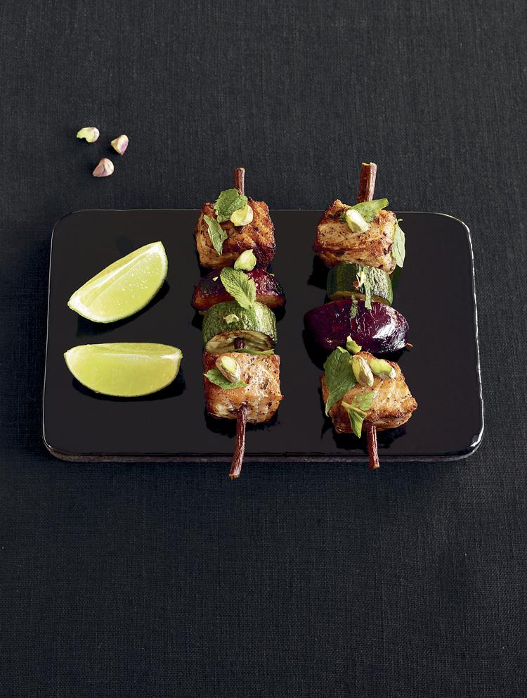 God trio. Cayennepeber, lime og lakrids - disse kebabs er en god blanding af stærkt, syrligt og sødt. 