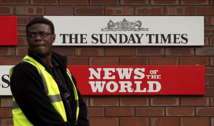 Afsløret. Tusindvis af nye dokumenter er blevet afsløret af udgiveren af den lukkede News of the World. 