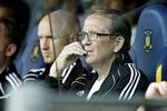 Ledelsemodel. Gennem et lille år har Det Nye Brøndby snakket med eksperter, kigget i udlandet, snakket med myndigheder for at komme frem til en mere frugtbar alternativ ledelsesmodel. Rappporten, der offentliggøres søndag, foreslår bl.a. en mindre rolle til Per Bjerregaard. 