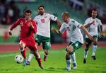 NEDERLAG. For Bulgarien sluttede EM-kvalifikationen med det femte nederlag, da Wales i Sofia vandt 1-0 på et mål af Gareth Bale (tv.). 