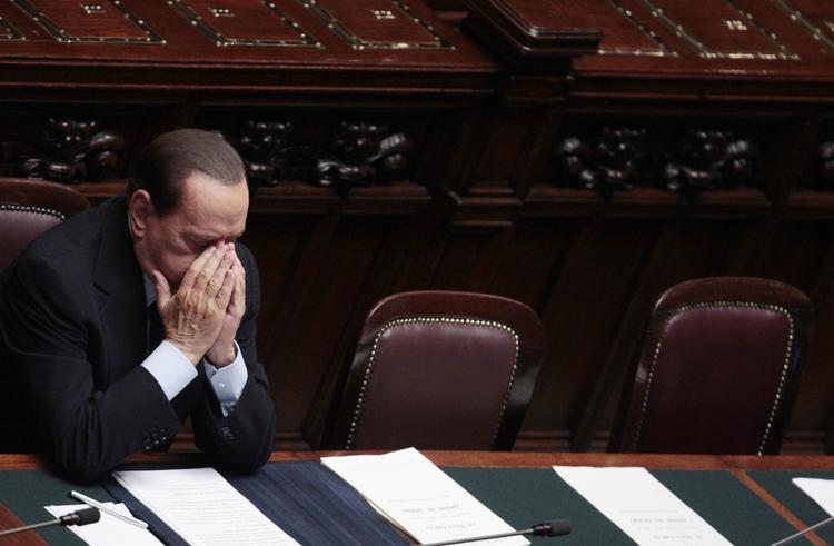Krise. Berlusconi skal inden onsdag have et forslag parat, der kan skabe tillid hos EU's ledere og markedet. 