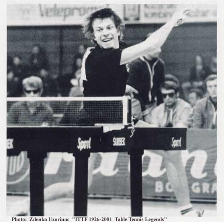 HAMMAREN. Med fire verdens- og ti europamesterskaber var Kjell Johansson en af bordtennissportens store navne. 