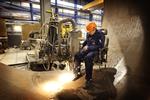 Metal. Når lønmodtagere skifter fra LO-forbundene til de ikke-aftalebærende organisationer, skyldes det primært, at 'de gule' organisationer er billigere i kontingent. Men prisforskellen er ifølge dagens skribenter velbegrundet. 
