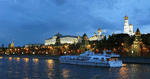 Moskva-floden med Kreml i baggrunden. 