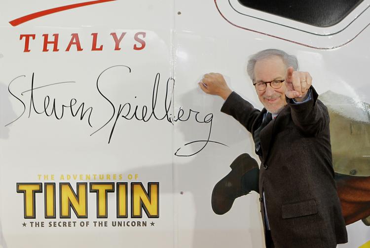 på udebane. Det var med en vis  ærefrygt, Steven Spielberg forleden  bragte Tintin hjem til Belgien i en ny udgave. 