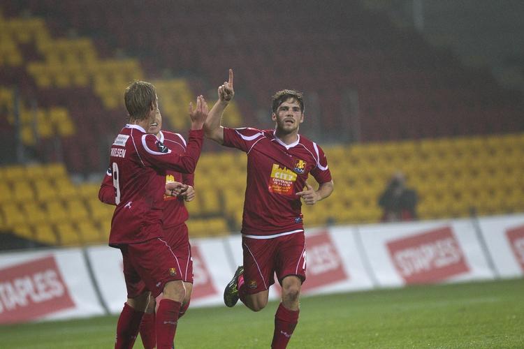 Matchvinder. Søren Christensen (t.h) scorede sejrsmålet i det 37. minut. 