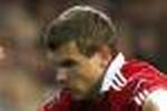 STÆRK. Selv om Andreas Bjelland til daglig spiller i Superligaen, havde han ikke problemer med at holde Portugals verdensstjerner. 