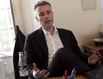 For cirka en måned siden måtte Henrik Sass Larsen meddele offentligheden, at han ikke kunne få sikkerhedsgodkendelse fra Pet 