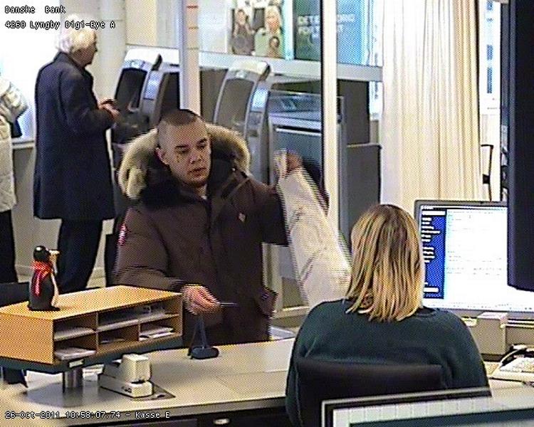 Bankrøver. Mirza Karjasevic er 22 år gammel. 
