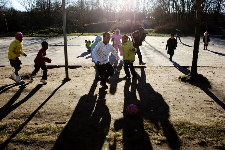 Stempel. Ghetto var oprindelig en betegnelse for et byområde med kun én etnisk gruppe. I den danske debat er det imidlertid blevet den misvisende og stigmatiserende betegnelse for et boligområde med mange forskellige nationaliteter. Arkivfoto: Lars Skaaning 