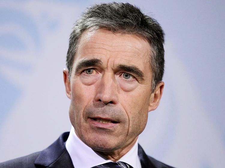 Endeligt.  Nato’s generalsekretær,  Anders Fogh Rasmussen,  tager afstand fra den behandling, Libyens tidligere leder Moamar Gaddafi og flere af hans soldater fik, da oprørerne havde besejret dem i Libyen.  Arkivfoto: Michael Sohn/AP 