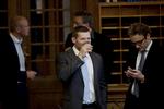 invitation. Der venter Libaral Alliances Joachim B. Olsen en invitation fra SF's Özlem Cekic om kort tid. Hun er klar til at invitere ham - og den øvrige del af LA's folketingsgruppe - på studietur til nogle af de fattigste familier i Danmark. 