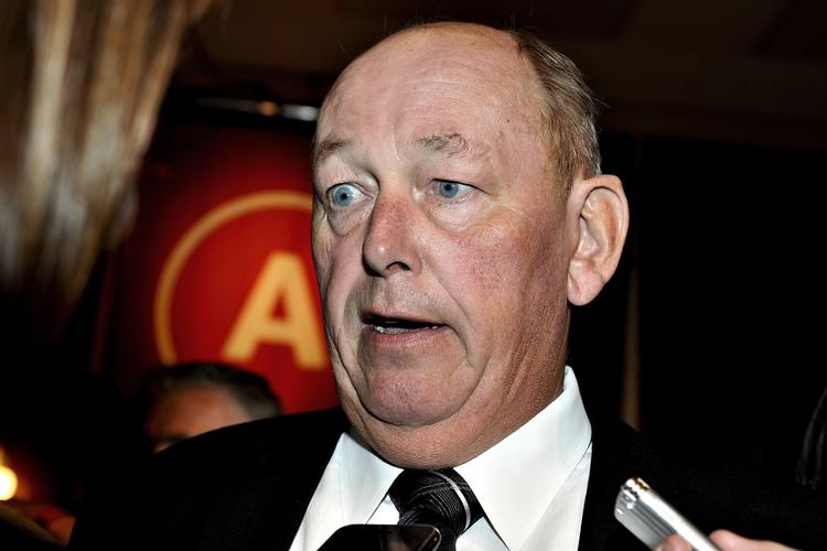 Afvisende. Harald Børsting afviser, at LO er Socialdemokraternes forlængede arm. Landsorganisationen har i dag indledt en tre dages konference i Aalborg. 