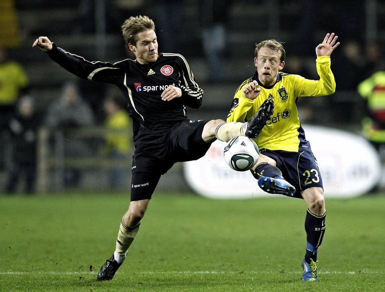 1-1. Michael Krohn-Dehli (t.h.) har fået sit gennembrud på landsholdet og er en af de bærende kræfter på det uforløste Brøndby-mandskab, der ikke har vundet en kamp siden 2. oktober. 