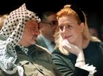 EFTERLYST. Suha Arafat var gift med palæstinensernes mangeårige leder, Yasser Arafat, der døde i 2004. 
