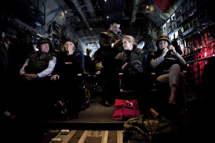 Høflighedsvisit. Flere danske toppolitikere besøgte Libyen under den syv måneder lange Nato-mission. 