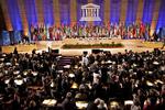 Med. Med medlemsskab af UNESCO håber Palæstina at tilskynde medlemsskab af FN. USA truer med at bruge vetoretten i FN's Sikkerhedsråd, der skal behandle ansøgningen. 