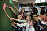 Lykke. I den australske skole har man indført begrebet "positive education". Kan "verdens lykkeligste folk" lære noget af dette? 