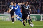 nedtur. Fernando Torres (th) kunne endnu en gang ikke notere sig for en scoring for Chelsea, da englænderne skuffede mod Genk. 
