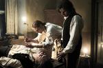 Syning. Stanken siver ud af tv-skærmen, når 'Anno 1790' byder på spænding, mord og obduktioner. Selv om serien har haft premiere, er det ikke for sent at  overgive til det svenske mesterdrama. 