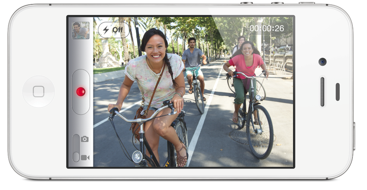 Klik. Kameraet i iPhone 4S er Sony-produceret, og sidder i mobilerne Sony Ericsson Arc og Sony Ericsson Ray, men Apple har presset kameraet mere via softwaren, så det også skyder videoer i High Definition og opløsningen 1080p. 