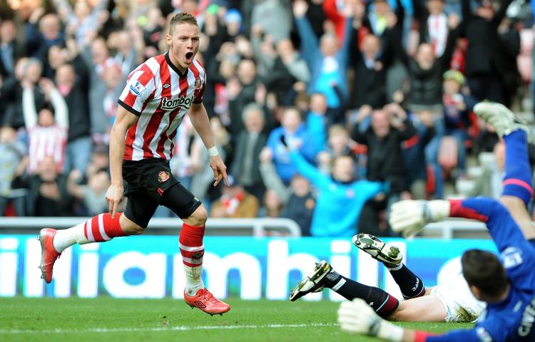 Fan Unge Connor Wickham er vild med den danske angriber. 
